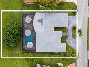 4906 N Travelers Palm Ln, Tamarac FL 33319