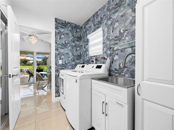 4906 N Travelers Palm Ln, Tamarac FL 33319