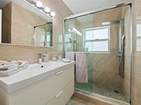 4906 N Travelers Palm Ln, Tamarac FL 33319
