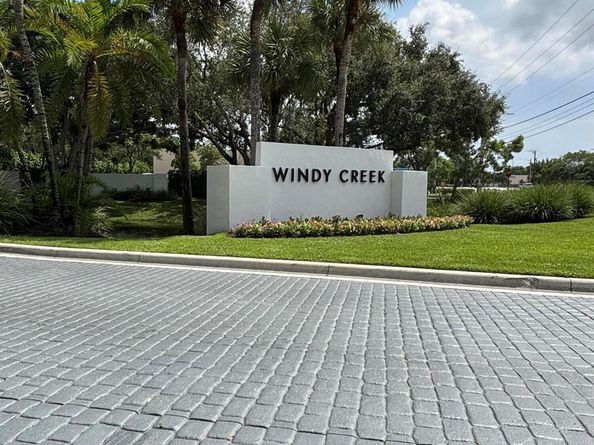 4105 NW 1st Court, Delray Beach FL 33445