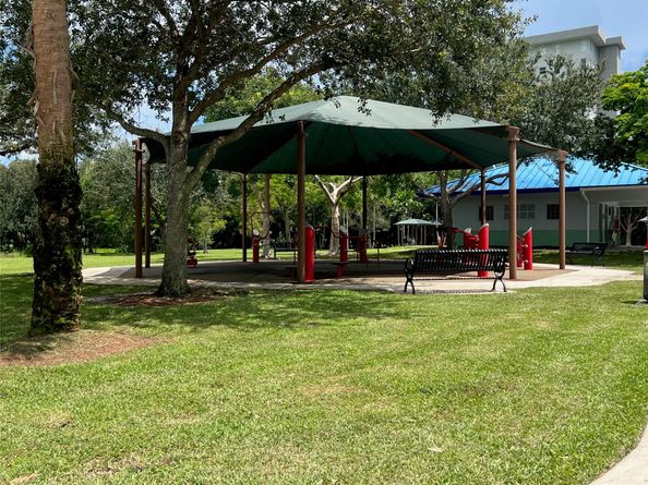 808 Cypress Blvd 504, Pompano Beach FL 33069