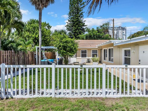 3311 SE 6 Street, Pompano Beach FL 33062