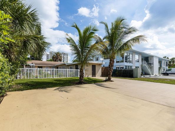 3311 SE 6 Street, Pompano Beach FL 33062