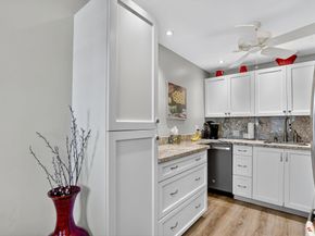 27 Fanshaw A, Boca Raton FL 33434