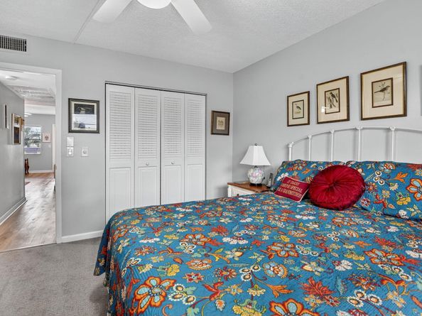 27 Fanshaw A, Boca Raton FL 33434