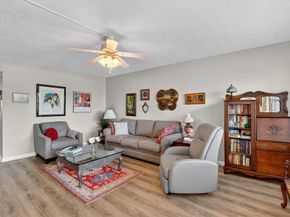 27 Fanshaw A, Boca Raton FL 33434