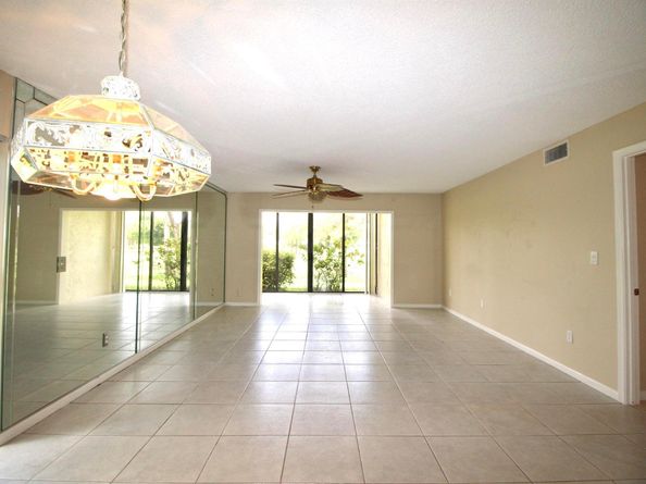 21766 Cypress Drive 20a, Boca Raton FL 33433
