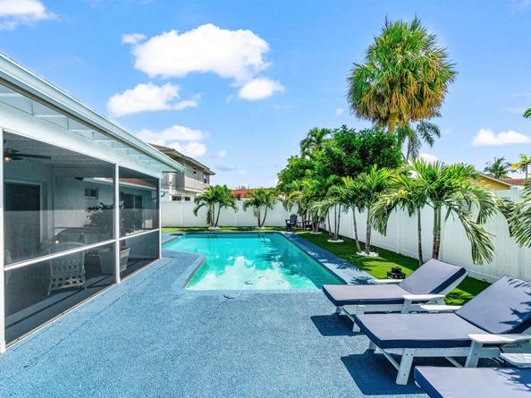 11372 Little Bear Way, Boca Raton FL 33428