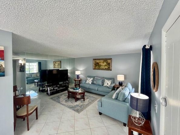 897 Flanders S 897, Delray Beach FL 33484