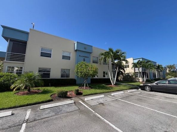 897 Flanders S 897, Delray Beach FL 33484