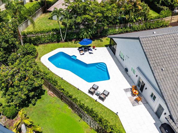 2845 NW 42nd      St, Boca Raton FL 33434