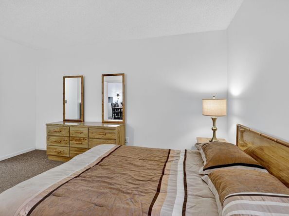 5220 Las Verdes Circle 304, Delray Beach FL 33484