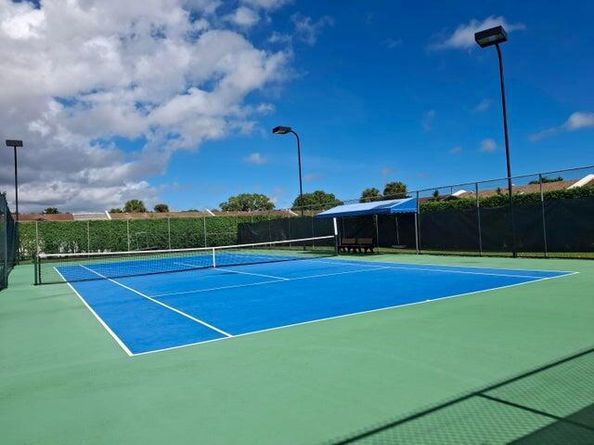 5220 Las Verdes Circle 304, Delray Beach FL 33484