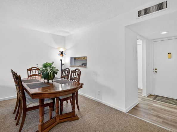 5220 Las Verdes Circle 304, Delray Beach FL 33484