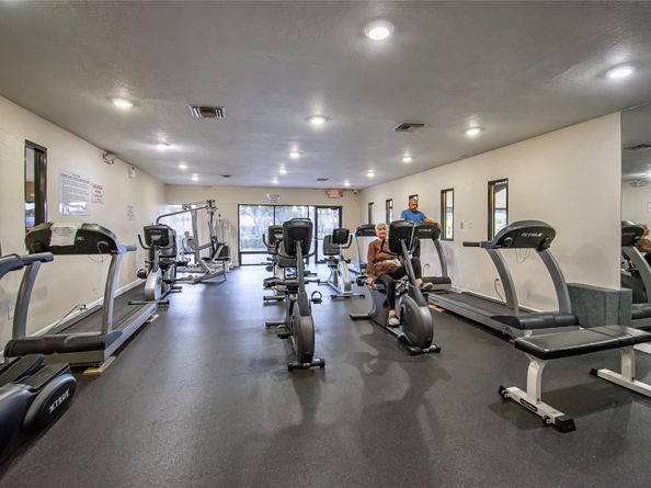 9460 Sunrise Lakes Blvd 202, Sunrise FL 33322