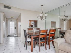 9460 Sunrise Lakes Blvd 202, Sunrise FL 33322