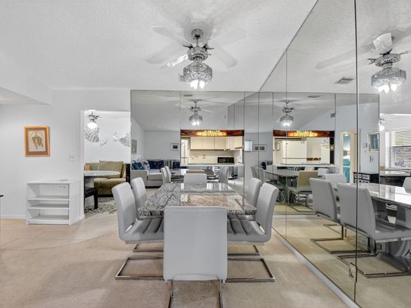 7657 Tahiti Lane 202, Lake Worth FL 33467