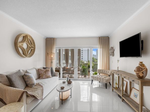 1910 S Ocean Boulevard 306, Delray Beach FL 33483