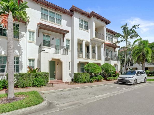 11960 SW 27th Ct 11960, Miramar FL 33025