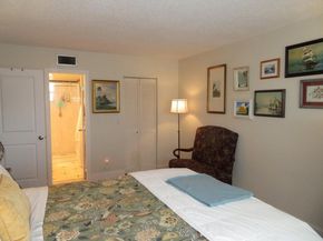 709 Lori Drive 211, Palm Springs FL 33461