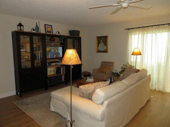 709 Lori Drive 211, Palm Springs FL 33461