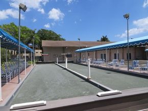 709 Lori Drive 211, Palm Springs FL 33461