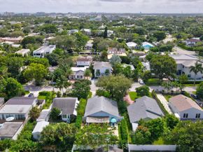 217 NE 10th Street, Delray Beach FL 33444