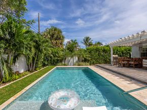 217 NE 10th Street, Delray Beach FL 33444