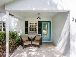 217 NE 10th Street, Delray Beach FL 33444