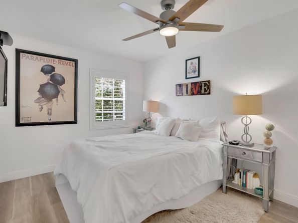 217 NE 10th Street, Delray Beach FL 33444