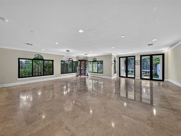 116 SE 11th Ave 116, Fort Lauderdale FL 33301