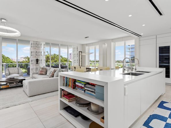 200 SE Mizner Boulevard 518, Boca Raton FL 33432
