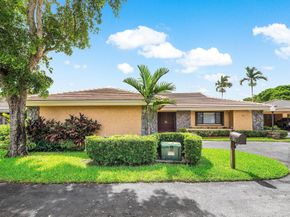 3650 N 36th Avenue 70, Hollywood FL 33021