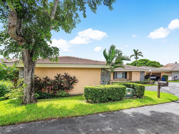 3650 N 36th Avenue 70, Hollywood FL 33021
