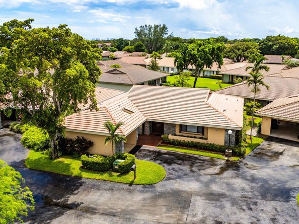 3650 N 36th Avenue 70, Hollywood FL 33021