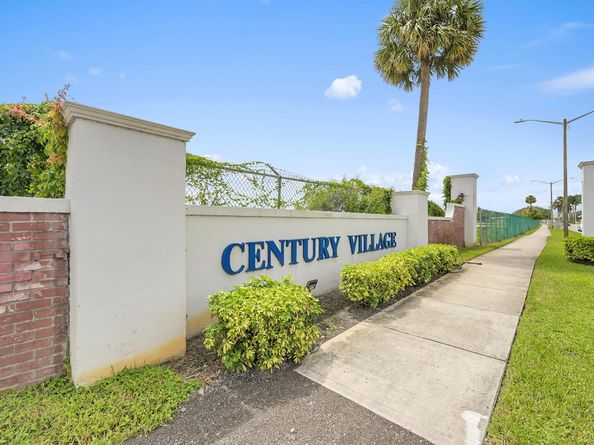 312 Sheffield M, West Palm Beach FL 33417