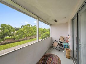 312 Sheffield M, West Palm Beach FL 33417