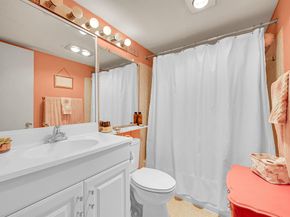 312 Sheffield M, West Palm Beach FL 33417