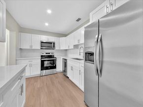 5324 NW 1st Ave, Oakland Park FL 33309