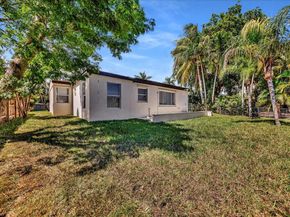 5324 NW 1st Ave, Oakland Park FL 33309
