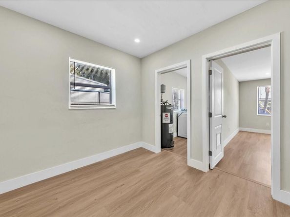 5324 NW 1st Ave, Oakland Park FL 33309