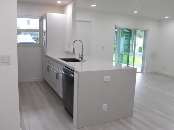 887 North Drive A, Delray Beach FL 33445