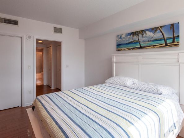 403 S Sapodilla Avenue 207, West Palm Beach FL 33401