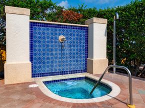 403 S Sapodilla Avenue 207, West Palm Beach FL 33401