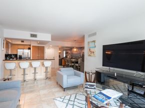 403 S Sapodilla Avenue 207, West Palm Beach FL 33401