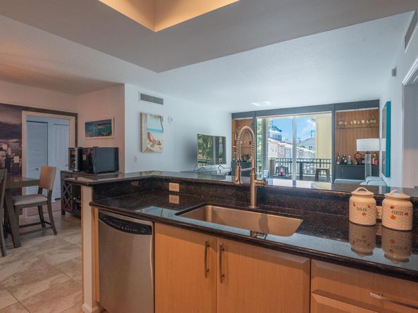 403 S Sapodilla Avenue 207, West Palm Beach FL 33401