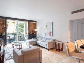 403 S Sapodilla Avenue 207, West Palm Beach FL 33401