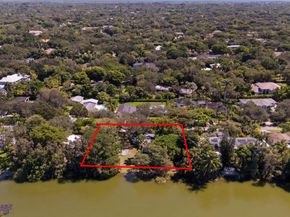 11620 SW 69th Court, Pinecrest FL 33156