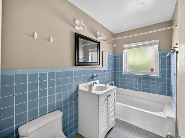 11620 SW 69th Court, Pinecrest FL 33156