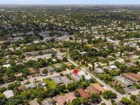 1142 NW 6th Ave, Fort Lauderdale FL 33311